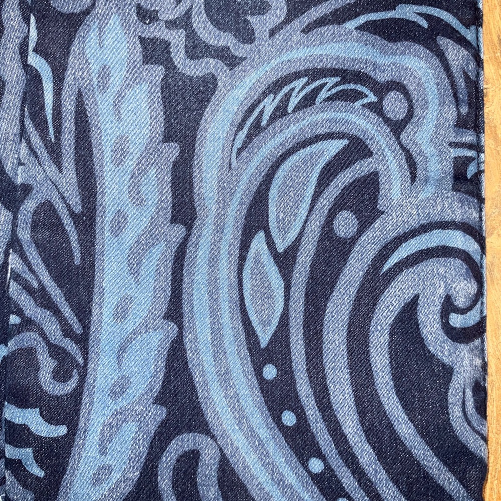 DG2 Diane Gilman paisley print medium wash bootleg jeans stretchy women’s sz 10p - Picture 2 of 6
